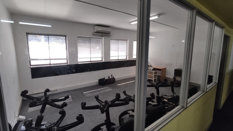 To Let commercial Property for Rent in Rondebosch Western Cape